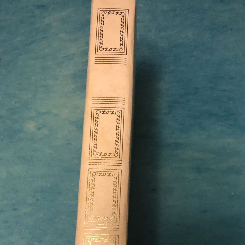 Professional Proof Photo Album - Picture 4 of 4